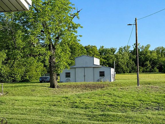 3rd image of 15410 County Road 354
