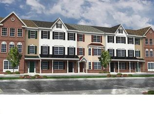 2152 Morgan Hill Dr, Pennsburg, PA 18073