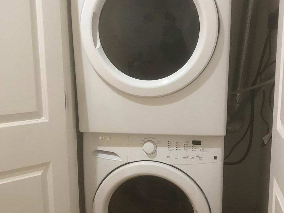 2nd image of 1017 Tremont St #2A