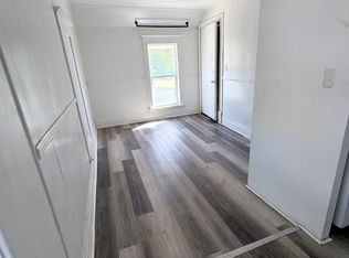 316 Garden St #1, Three Rivers, MI 49093