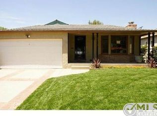 4913 Cartwright Ave, North Hollywood, CA 91601