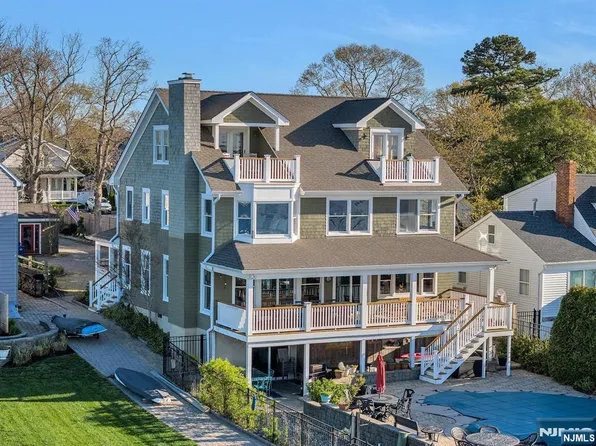 599 Point Ave, Brick, NJ 08724