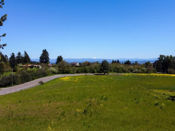 2192 Perch Dr NW, Salem, OR 97304