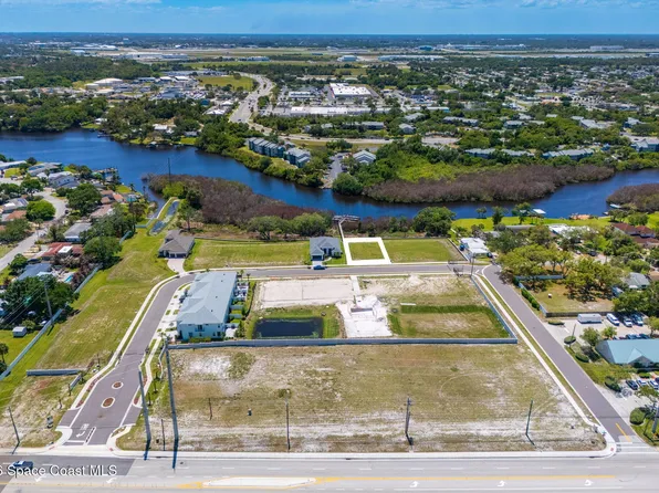 1455 Windchime Ln, Melbourne, FL 32935