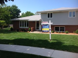 805 Lear Ln, New Lenox, IL 60451