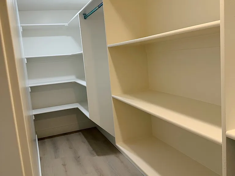 278 S 1400 W — Photo 9
