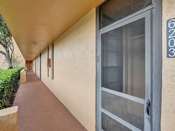 3rd image of 6203 Coral Lake Dr #103