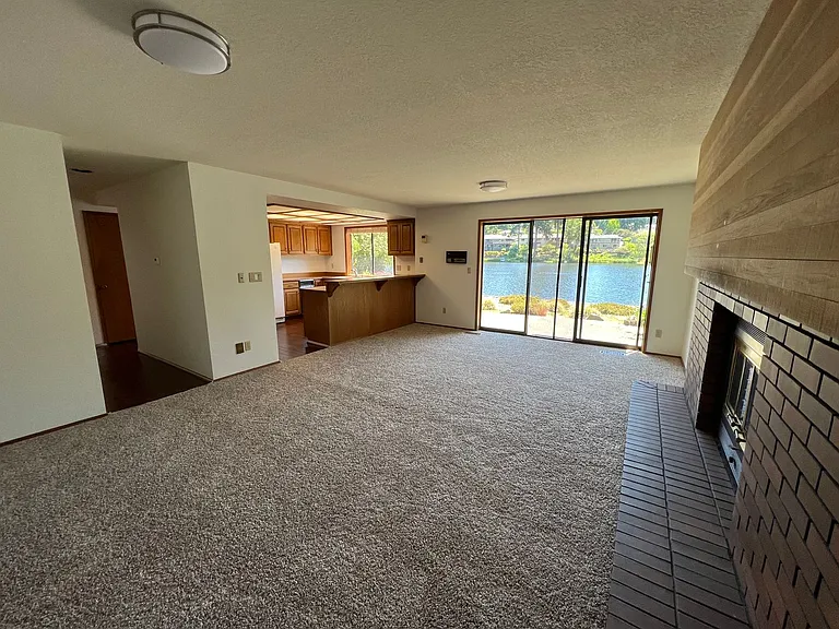 3935 SW 324th St — Photo 3