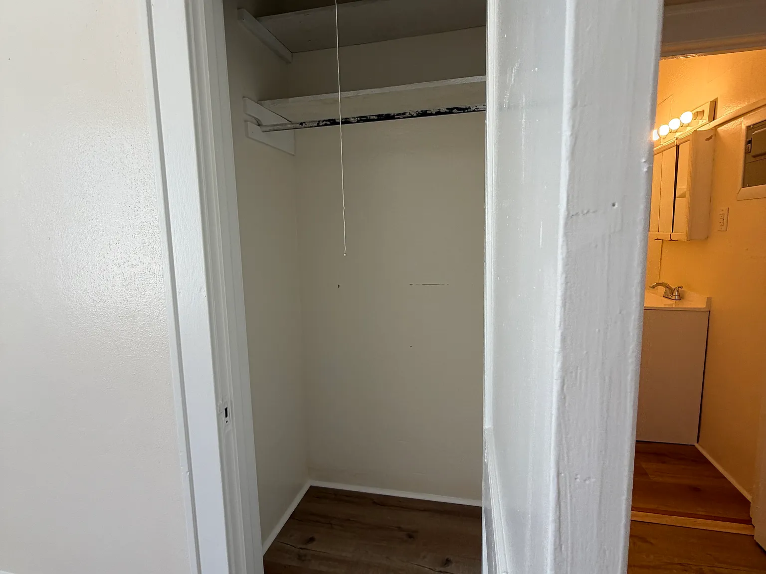 Studio, 425 sqft, $735 — Photo 3