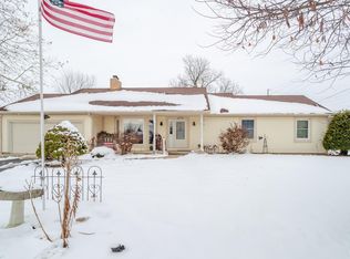 512 E 4th St, Brookston, IN 47923