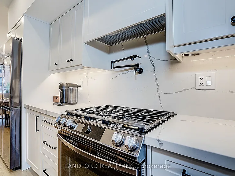 21 Shudell Ave — Photo 12