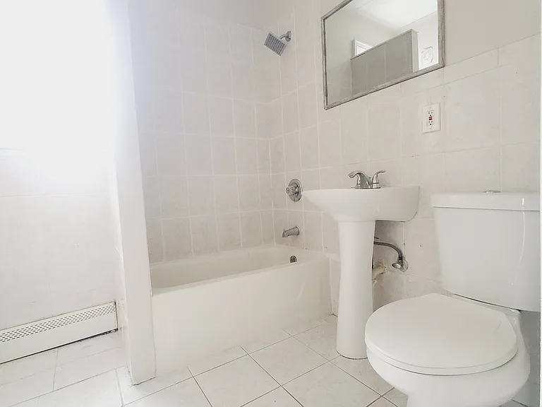 69 W 53rd St #5E — Photo 5