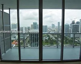 The Axis On Brickell Ii C — Photo 3