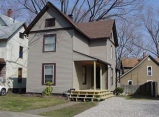 442 Harbor St, Conneaut, OH 44030