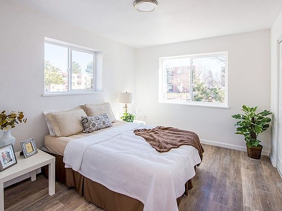 4th image of 5635 S Bannock St APT 306