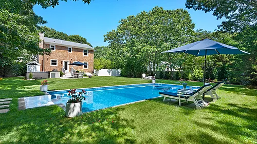 5 Amagansett Dr E Photo 1