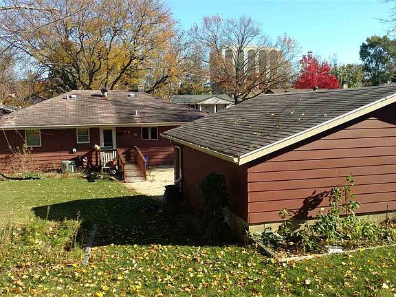 3rd image of 1009 Shenandoah Ave