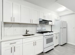 131 Vassar St #BASEMENT, Staten Island, NY 10314