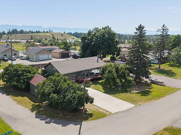 2nd image of 493 9th Ave
