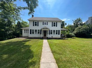 438 E Foster Ave, State College, PA 16801