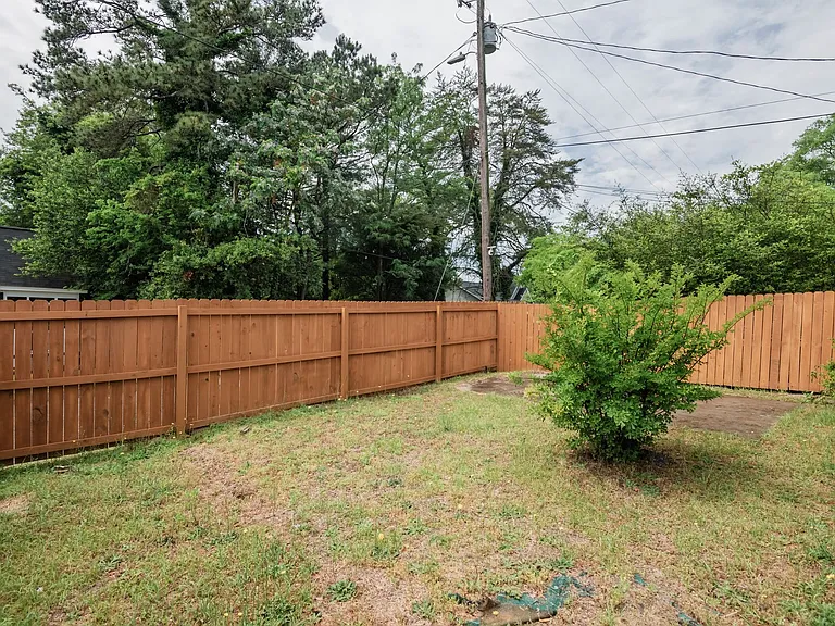 1612 Ogden St — Photo 23