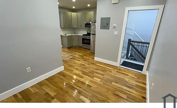 5th image of 2868 E 195th St APT 2
