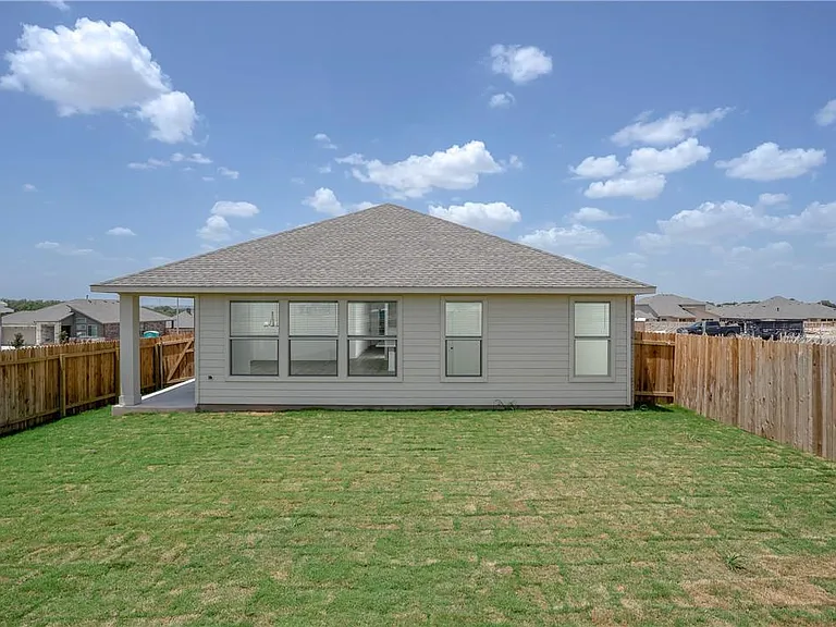 220 Tanda Ln — Photo 20
