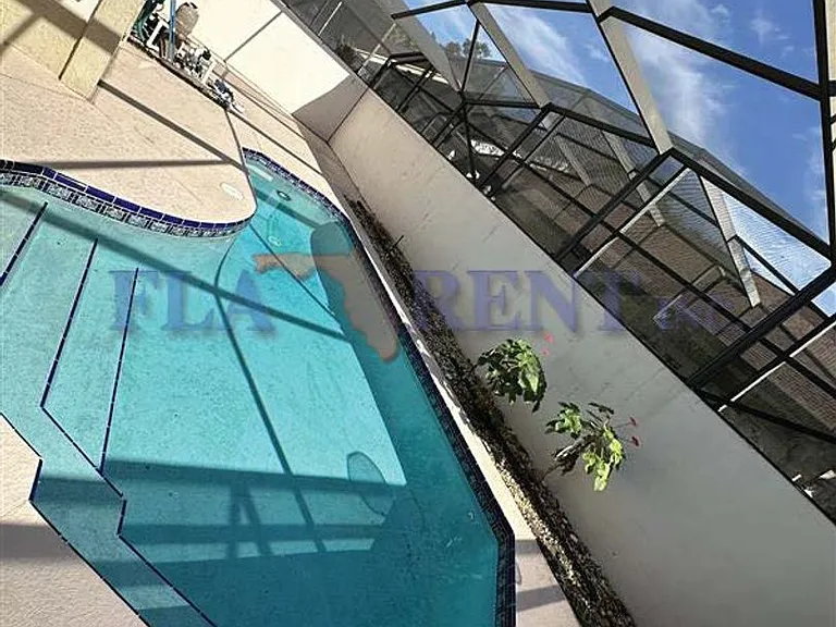 706 Andover Cir — Photo 19