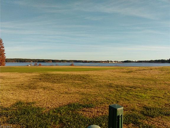 3rd image of 237 Bald Cypress Dr