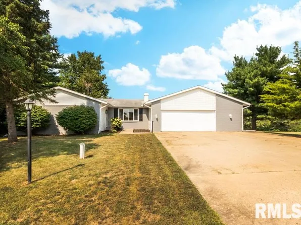 14255 Grandview Dr, Manito, IL 61546