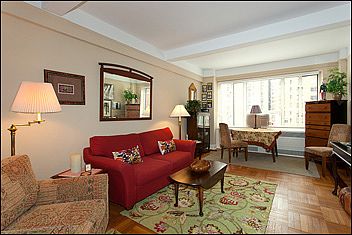 1st image of 20 E 35th St APT 10F