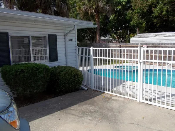 409.5 Pleasant St, Clearwater, FL 33755