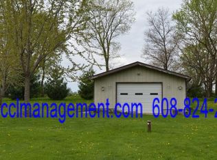 4639 Meadowlark St, Cottage Grove, WI 53527