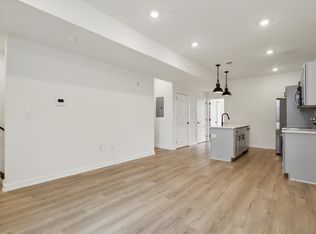 1809 N 18th St #C, Philadelphia, PA 19121