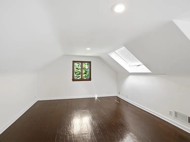 7767 Shawnee Run Rd — Photo 41