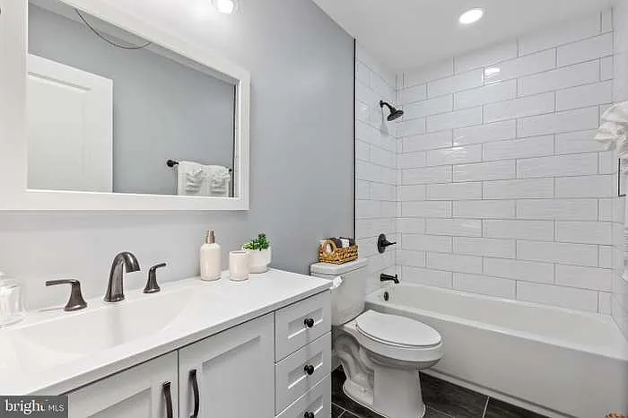 3962 E Capitol St NE — Photo 7