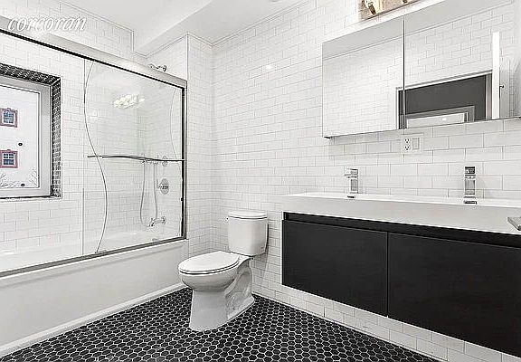 5th image of 283 Clarkson Ave #203