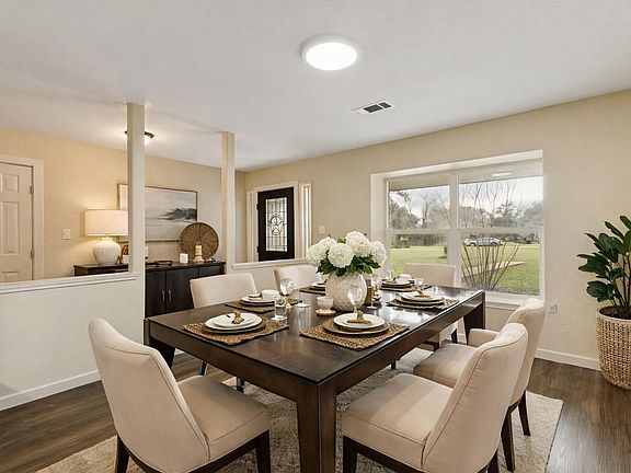 2nd image of 185 Hunters Ln