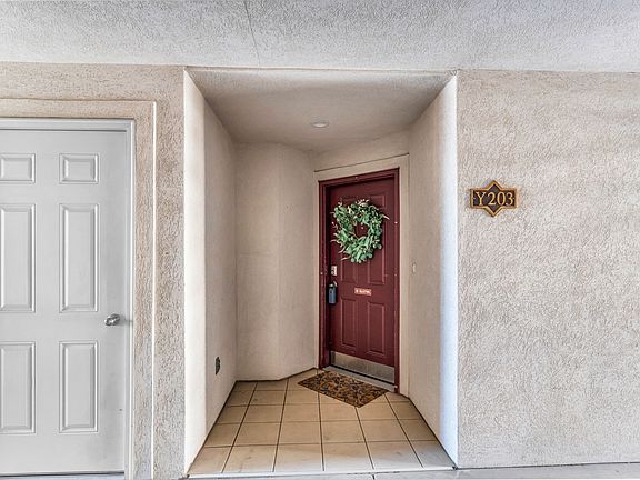 3rd image of 1136 Spencer Rd #Y-203