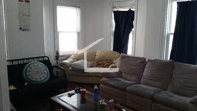 2nd image of 127 Saint Alphonsus St #2SH