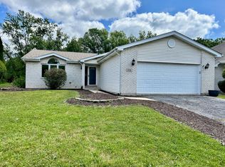 113 Lake Hill Dr, Steger, IL 60475