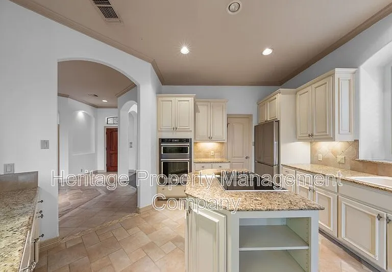 131 Westcourt Ln — Photo 16