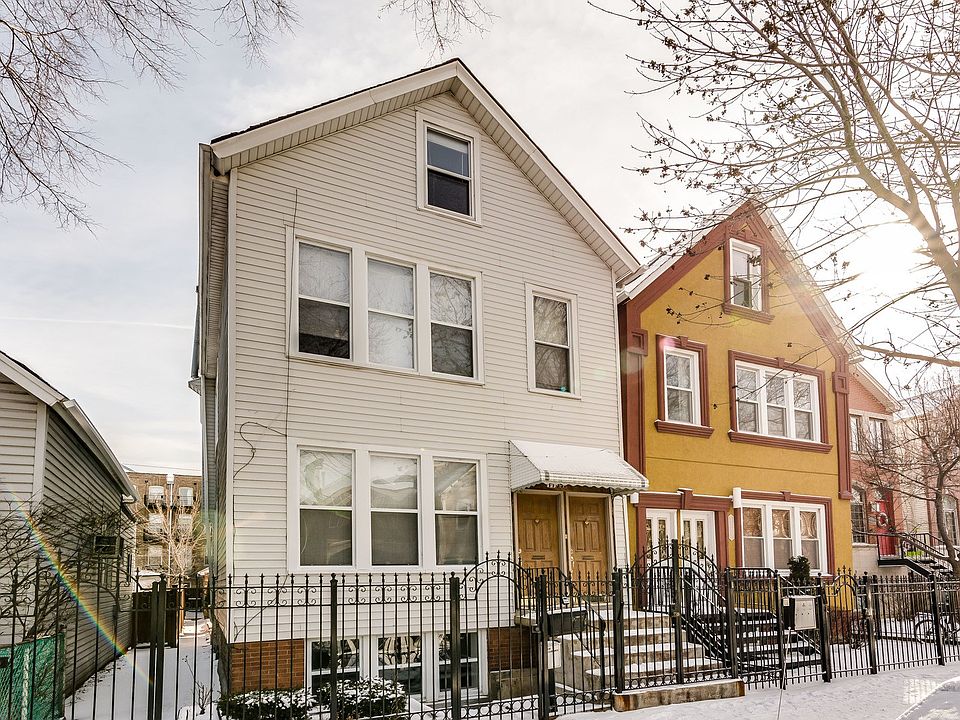 1st image of 1739 N Rockwell St #3