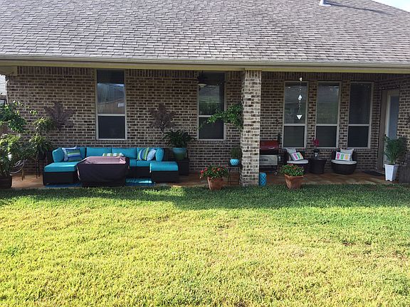 Back Patio - Outdoor Living.