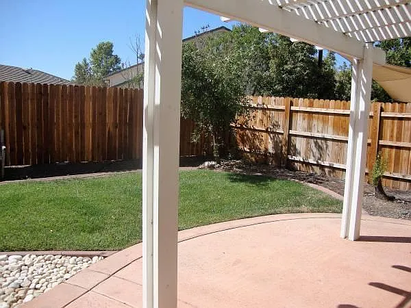 2124 Rockwell Dr — Photo 7