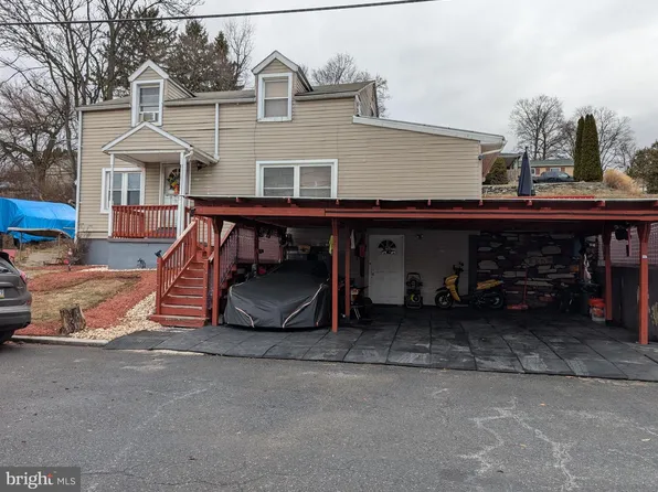 575 Reinoehl St, Lebanon, PA 17046