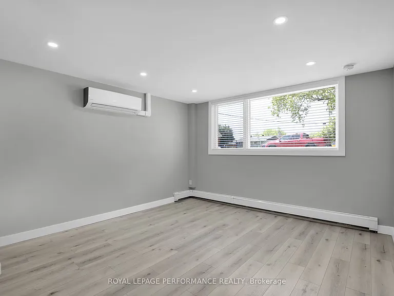 695 Morgan St #2 — Photo 16