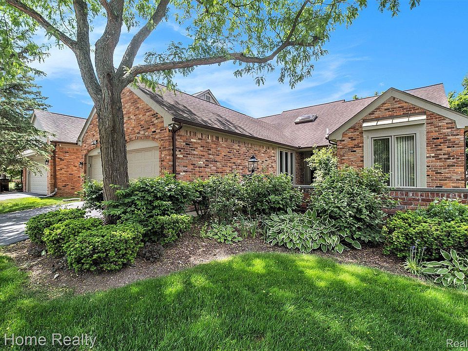 1st image of 30515 Ramblewood Club Dr