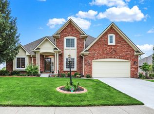 10019 Northwind Dr, Indianapolis, IN 46256
