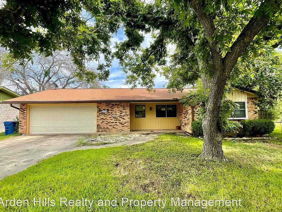 1st image of 114 Cynthia Dr